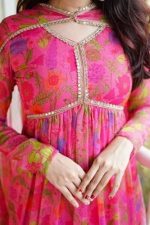 Women Floral Print Anarkali Kurta with Pant and Dupatta Set (Pink)