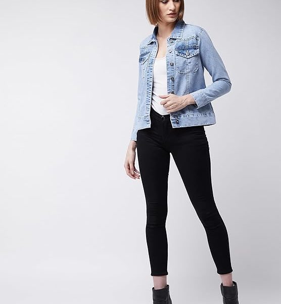 Women's Cotton Blend Collared Full Sleeves Solid Buttoned Short Length Denim Jacket