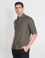 Arrow Men's 100% Cotton Slim Fit Shirt