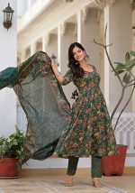 Cotton Blend Women Kurta Set