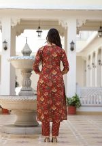 Cotton Blend Women Kurta Set (Red)