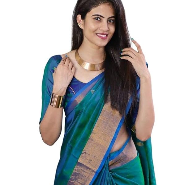 Women's Banarasi Saree Beautiful Jacquard Rich Pallu Design Work Zari Woven Saree With Blouse Piece